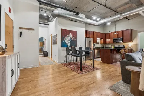 3963 West Belmont Avenue Chicago IL 60618