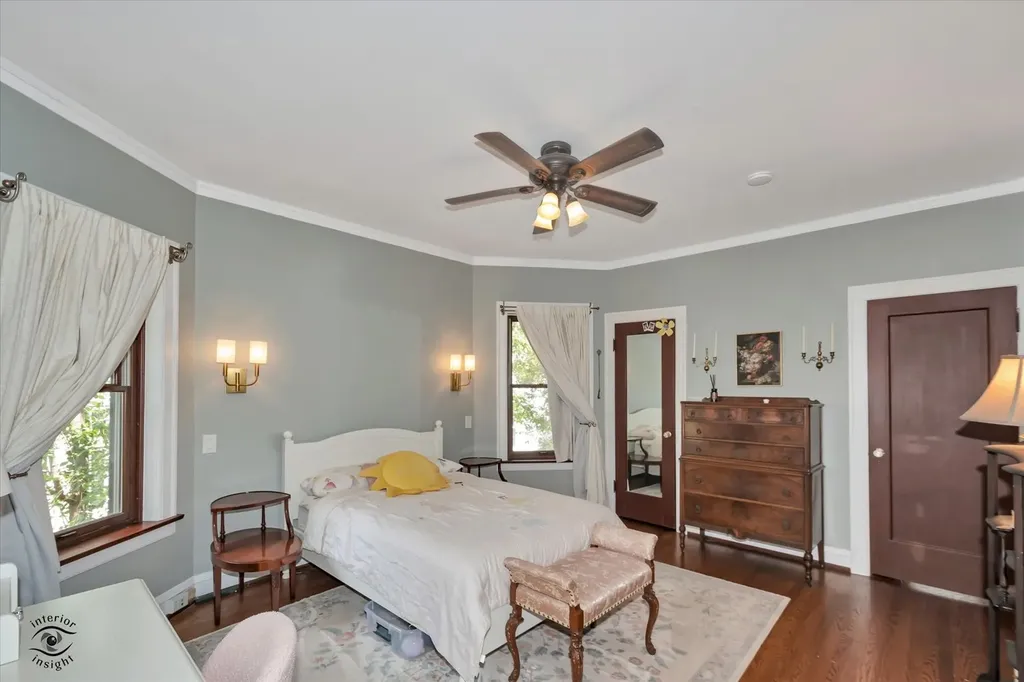 10516 South Seeley Avenue Chicago IL 60643