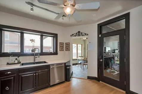 10516 South Seeley Avenue Chicago IL 60643