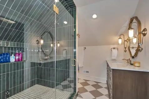 10516 South Seeley Avenue Chicago IL 60643