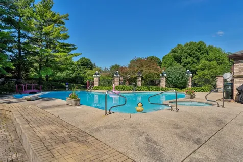 2135 Phillips Drive Glenview IL 60026