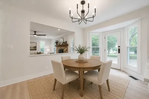 408 West Foxdale Lane Arlington Heights IL 60004