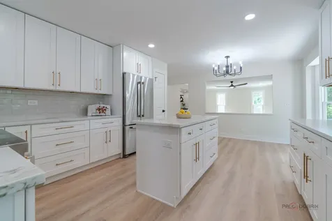 408 West Foxdale Lane Arlington Heights IL 60004