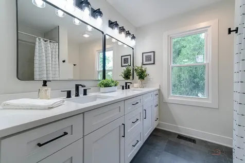408 West Foxdale Lane Arlington Heights IL 60004