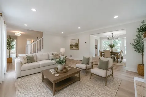 408 West Foxdale Lane Arlington Heights IL 60004