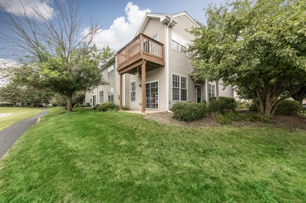 1920 Golden Gate Lane Naperville IL 60563