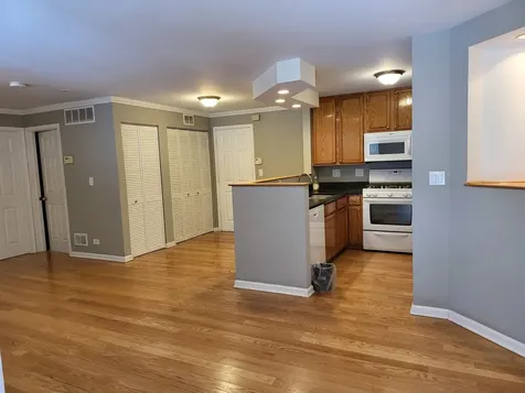 2403 West Flournoy Street Chicago IL 60612
