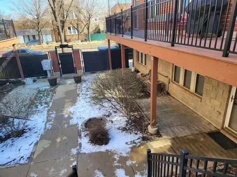 2403 West Flournoy Street Chicago IL 60612