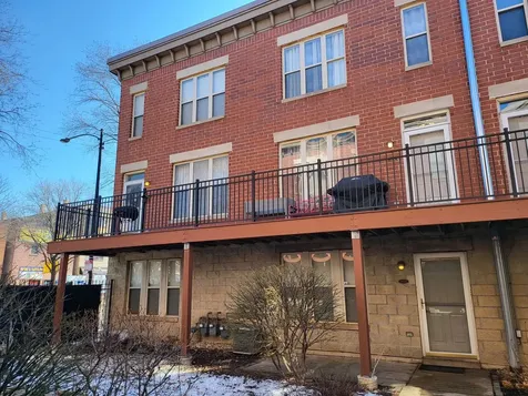 2403 West Flournoy Street Chicago IL 60612