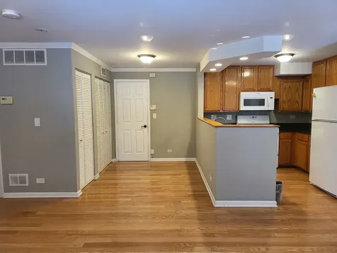 2403 West Flournoy Street Chicago IL 60612