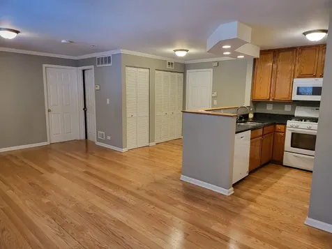 2403 West Flournoy Street Chicago IL 60612