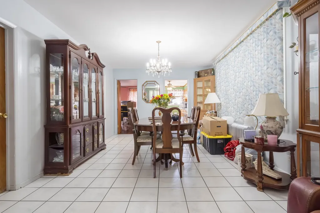 2221 North Keeler Avenue Chicago IL 60639