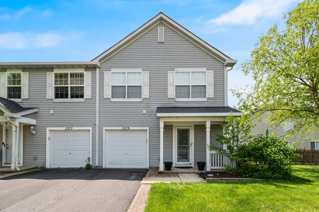 2279 Rebecca Circle Montgomery IL 60538