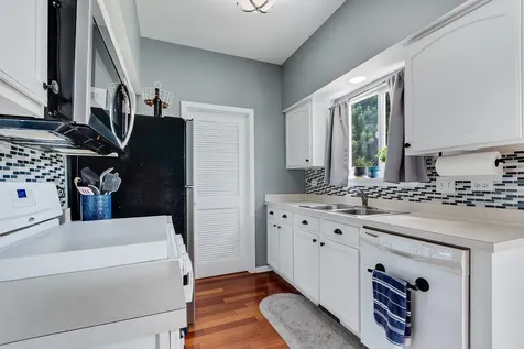 2279 Rebecca Circle Montgomery IL 60538