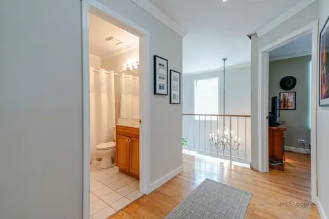 4692 North Sapphire Drive Hoffman Estates IL 60192