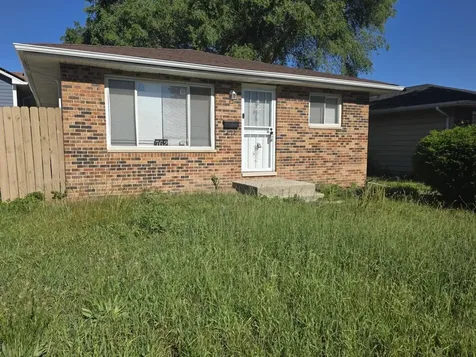 762 Newell Avenue Calumet City IL 60409