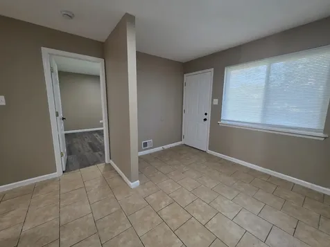 762 Newell Avenue Calumet City IL 60409
