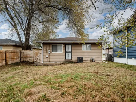 762 Newell Avenue Calumet City IL 60409