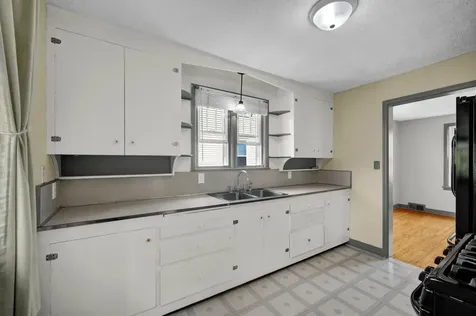 207 West Franklin Street Carlock IL 61725