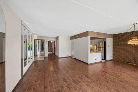 11105 O Gorman Drive Palos Hills IL 60465