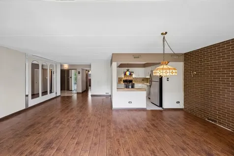11105 O Gorman Drive Palos Hills IL 60465