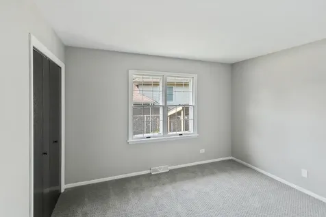 823 Bradoc Street Chicago Heights IL 60411