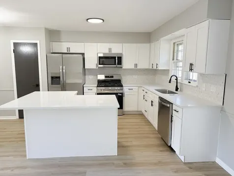 823 Bradoc Street Chicago Heights IL 60411