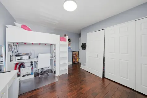 93 Windflower Court Romeoville IL 60446