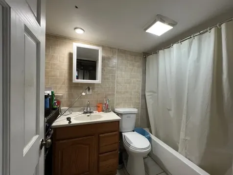 1416 Prospect Avenue Peru IL 61354