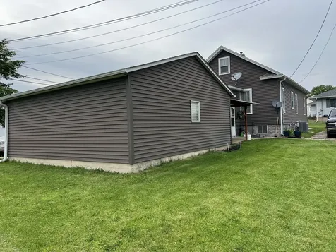 1416 Prospect Avenue Peru IL 61354