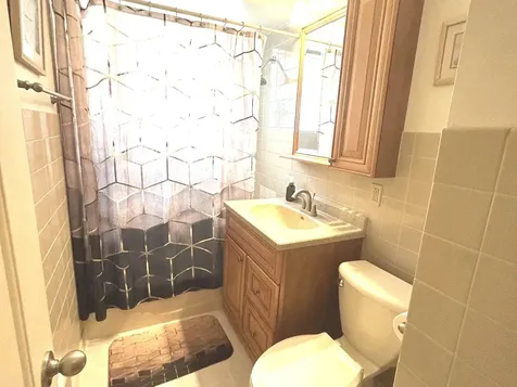 4626 South La Crosse Avenue Chicago IL 60638
