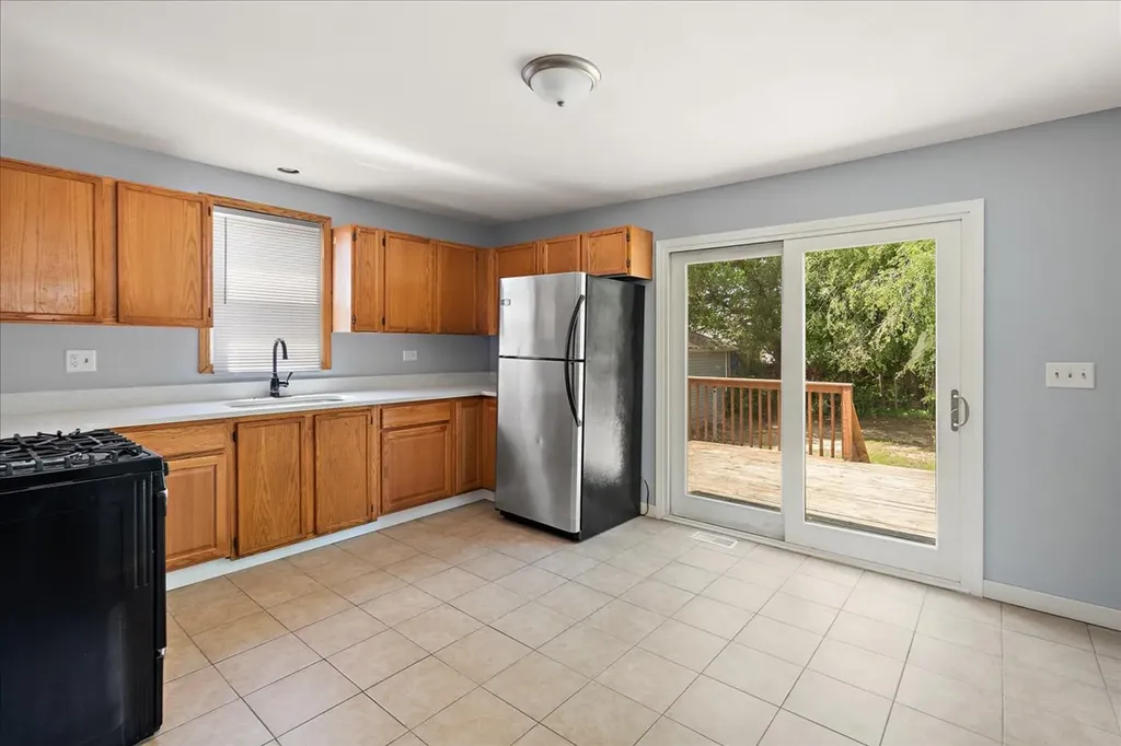 847 Bowditch Avenue Aurora IL 60506