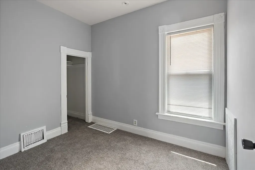 847 Bowditch Avenue Aurora IL 60506
