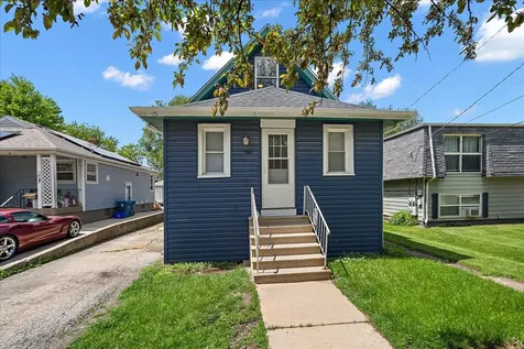 847 Bowditch Avenue Aurora IL 60506