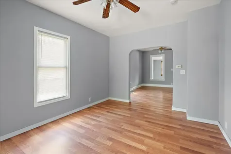 847 Bowditch Avenue Aurora IL 60506