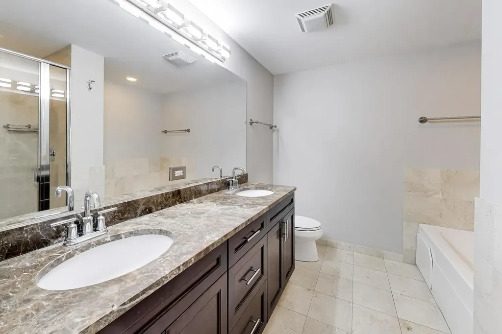 1915 West Diversey Parkway Chicago IL 60614