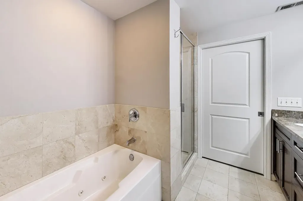 1915 West Diversey Parkway Chicago IL 60614