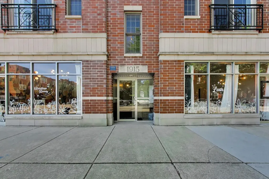 1915 West Diversey Parkway Chicago IL 60614