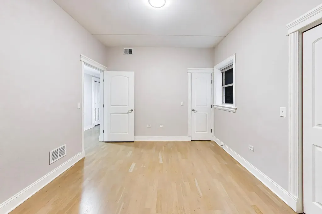 1915 West Diversey Parkway Chicago IL 60614