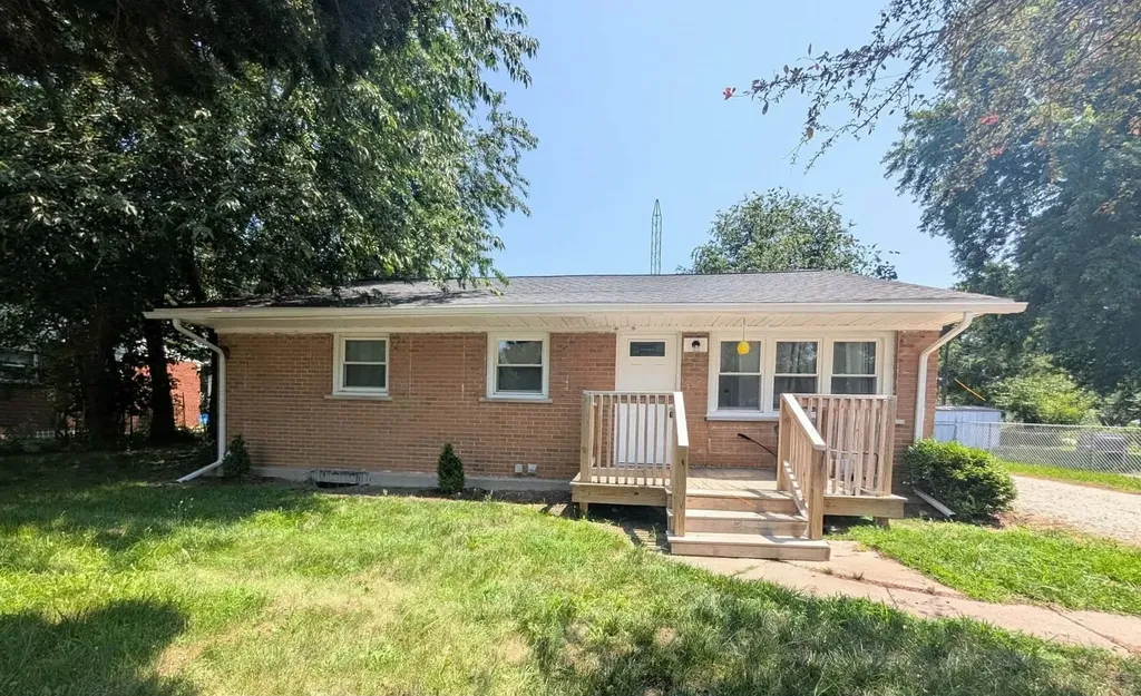 7471 East 1st Street Sun River Terrace IL 60964