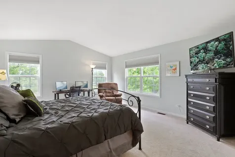 1116 Loganbury Court Elgin IL 60120