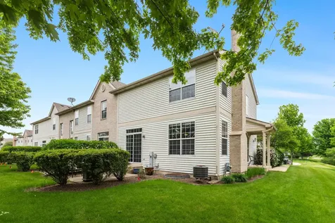 1116 Loganbury Court Elgin IL 60120