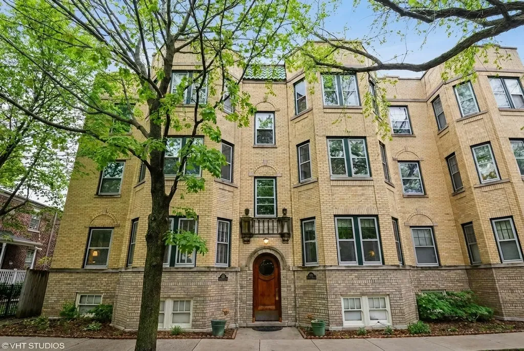 1009 Greenleaf Street Evanston IL 60202