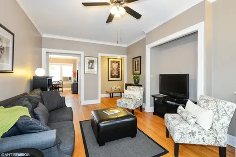 1009 Greenleaf Street Evanston IL 60202