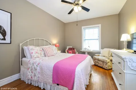 1009 Greenleaf Street Evanston IL 60202