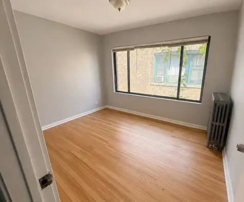 8146 South Maryland Avenue Chicago IL 60619