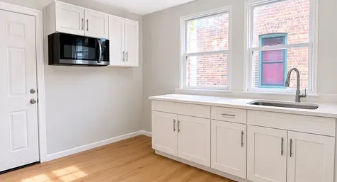 8146 South Maryland Avenue Chicago IL 60619