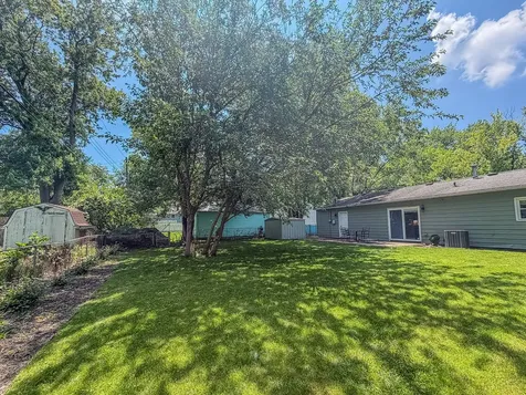 1116 Centennial Drive Champaign IL 61821