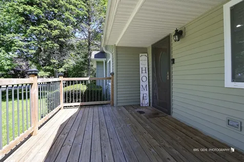 231 Oakdale Avenue Winthrop Harbor IL 60096