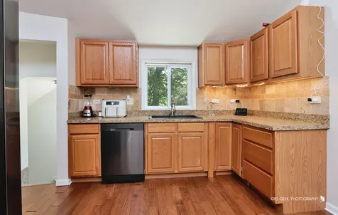 231 Oakdale Avenue Winthrop Harbor IL 60096